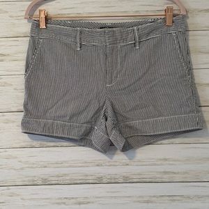 Gap Striped Shorts w/Pockets